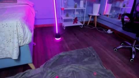  Bella  online show from 02.27.26