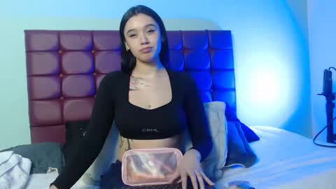 Valentina online show from 11.05.25