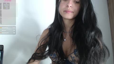   online show from 01.08.25