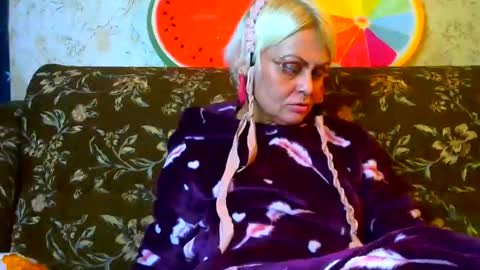 Bella Nathalie online show from 09.29.25