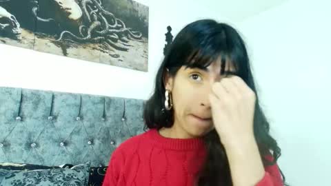 Bella online show from 11.22.25