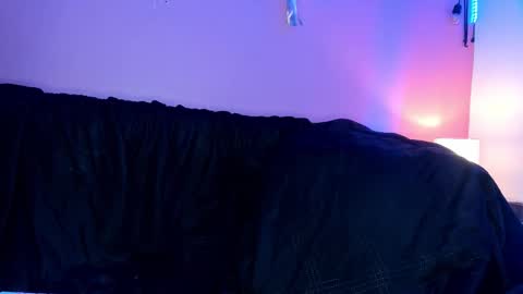 Snapshot of bella_ponce1 chatting on 11.11.25 Bella Ponce online show from 11.11.25