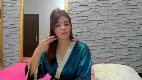 bella_posh online show from 03.02.25