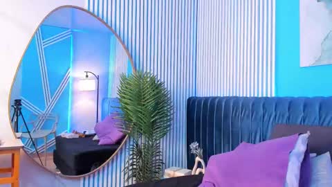 Bella Riviera online show from 12.16.25