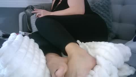 bella_sexy_feet online show from 01.15.25