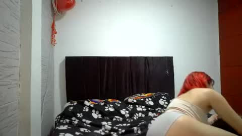 Snapshot of bella_thorne1999 chatting on 06.14.26 bella_thorne1999 online show from 06.14.26
