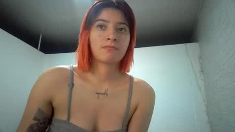 Snapshot of bella_thorne1999 chatting on 07.09.26 bella_thorne1999 online show from 07.09.26