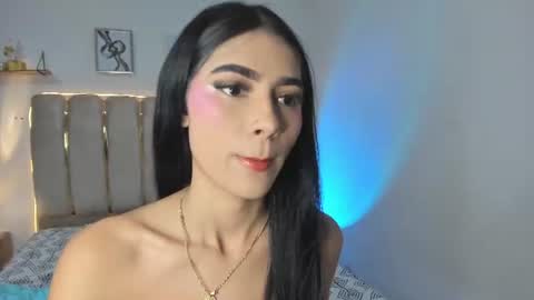 Snapshot of bellaastorm chatting on 06.19.26 bellaastorm online show from 06.19.26