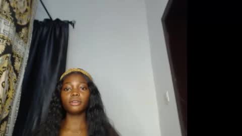 Snapshot of bellababy6 chatting on 10.10.25 bella online show from 10.10.25