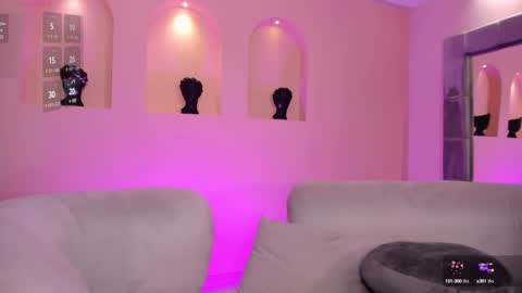  Bella C  online show from 01.08.25