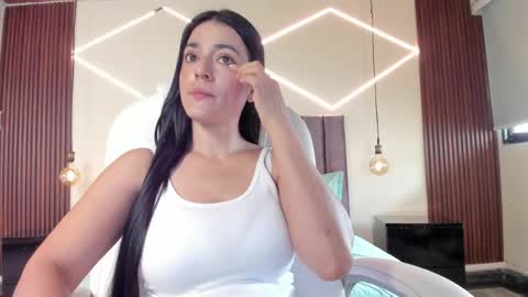 Bella Clair online show from 04.09.26