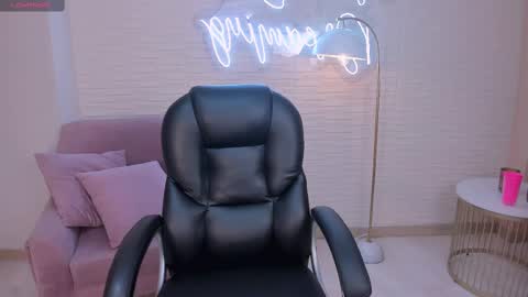 Bella  online show from 03.09.25
