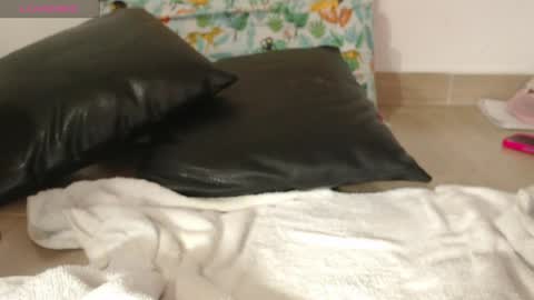 Snapshot of bellacontessa21 chatting on 05.02.26 marcell online show from 05.02.26