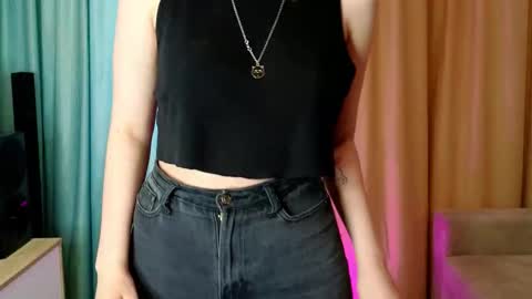 Snapshot of bellacornelia chatting on 10.22.25 Jeny online show from 10.22.25