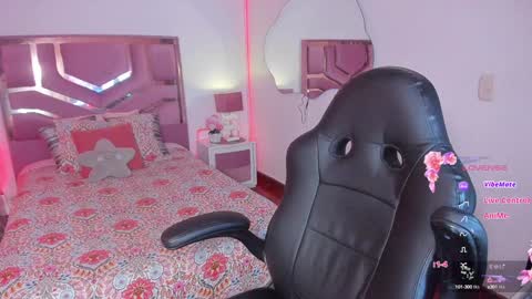 Snapshot of belladiamond18 chatting on 01.21.25 TELL ME GODDESS NEXT Transmission 01122024 9PM TO 4AMColombian hour THANKS Follow me online show from 01.21.25