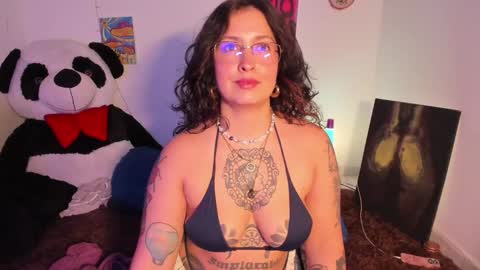 Bella online show from 12.04.24