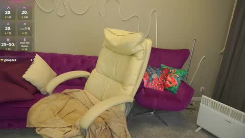 Bella online show from 10.28.25