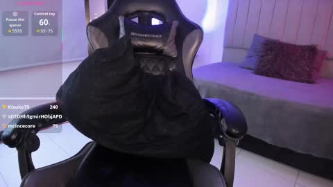 Bella online show from 10.12.25