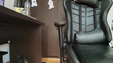 Camille  online show from 10.27.25