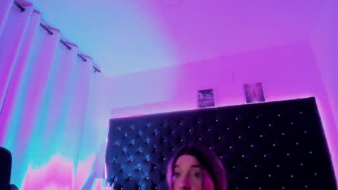 bellaroge online show from 04.18.26