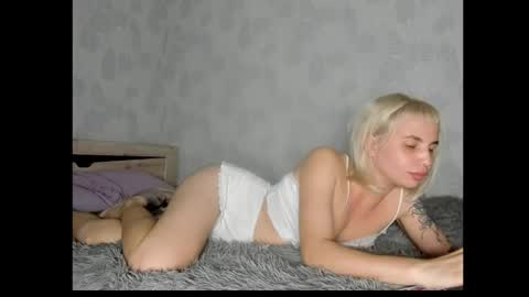 Bella Seen online show from 10.05.25