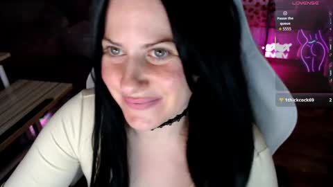 Snapshot of bellastar84 chatting on 06.03.26 Starr40 online show from 06.03.26
