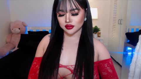 Snapshot of bellaswildcummer chatting on 02.14.25 BELLA JONES online show from 02.14.25