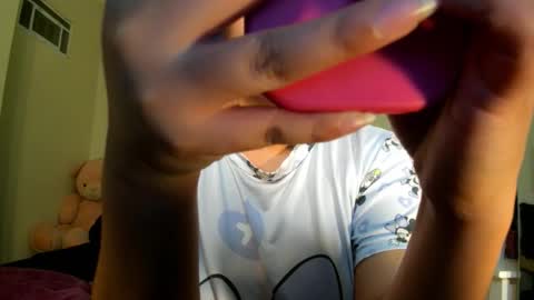 Snapshot of bellaswildcummer chatting on 10.13.25 BELLA JONES online show from 10.13.25