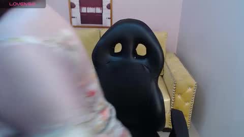 Bella online show from 11.16.25