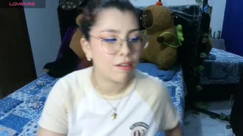 Snapshot of bellatrix_colen chatting on 10.23.25 Aleja online show from 10.23.25