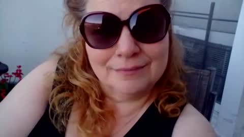 Snapshot of bellavoca chatting on 06.21.26 Bellavoca online show from 06.21.26