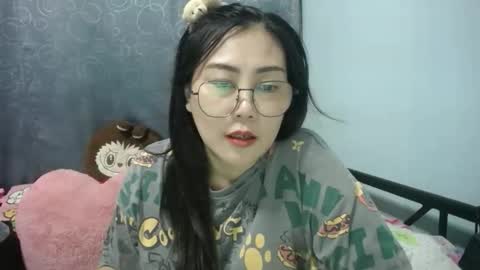 Bella online show from 11.20.25