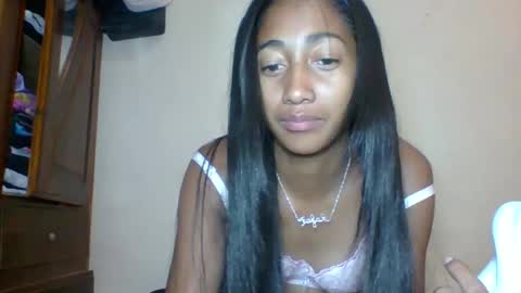 Snapshot of belle_annah chatting on 04.27.26 belle_annah online show from 04.27.26