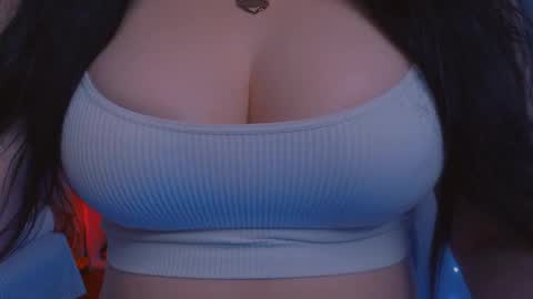 Hello I am kind friendly and cute girl online show from 02.10.25