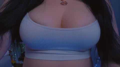 Hello I am kind friendly and cute girl online show from 02.12.25