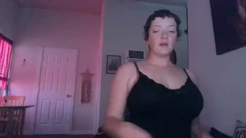 Snapshot of bellerabz chatting on 03.30.26 bellerabz online show from 03.30.26