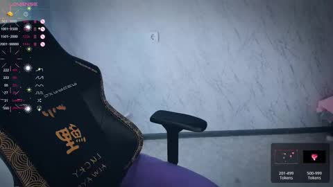 Snapshot of bellezza_ chatting on 09.30.25 Your Annabelle Wolf online show from 09.30.25