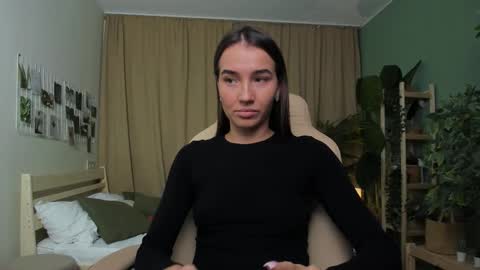 Bella online show from 12.02.25