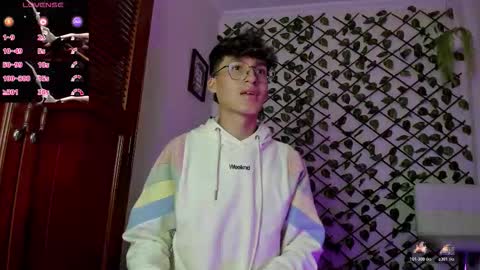 Neon online show from 12.15.25