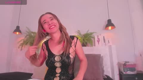 Snapshot of bellota_flak chatting on 10.18.25 Bellota Flak online show from 10.18.25