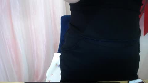 Belly online show from 10.13.25