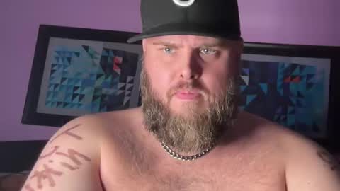 Belly influencer online show from 10.12.25