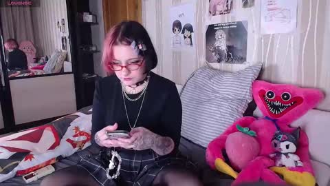 Viki online show from 11.13.25