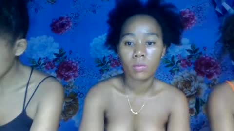 Snapshot of bemoniquee chatting on 06.16.26 bemoniquee online show from 06.16.26