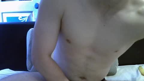 Snapshot of ben948900 chatting on 10.05.25 ben948900 online show from 10.05.25