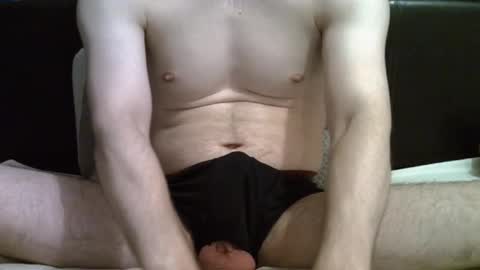 Snapshot of ben948900 chatting on 11.08.25 ben948900 online show from 11.08.25