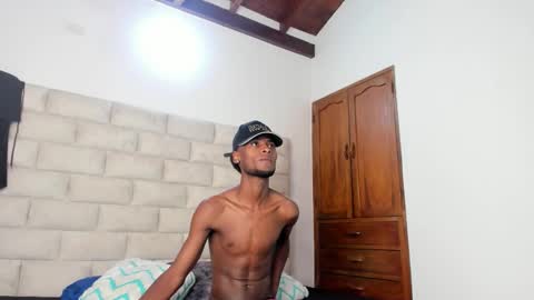    online show from 11.03.25