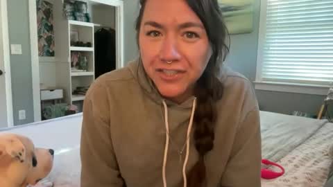 Snapshot of bendlikebecks chatting on 04.20.26 bendlikebecks online show from 04.20.26