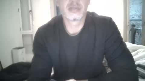 Snapshot of benedett22 chatting on 12.08.24 benedett22 online show from 12.08.24