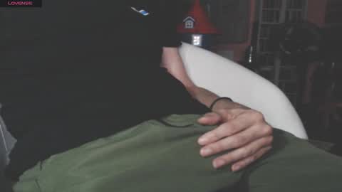 benijamin online show from 09.30.25